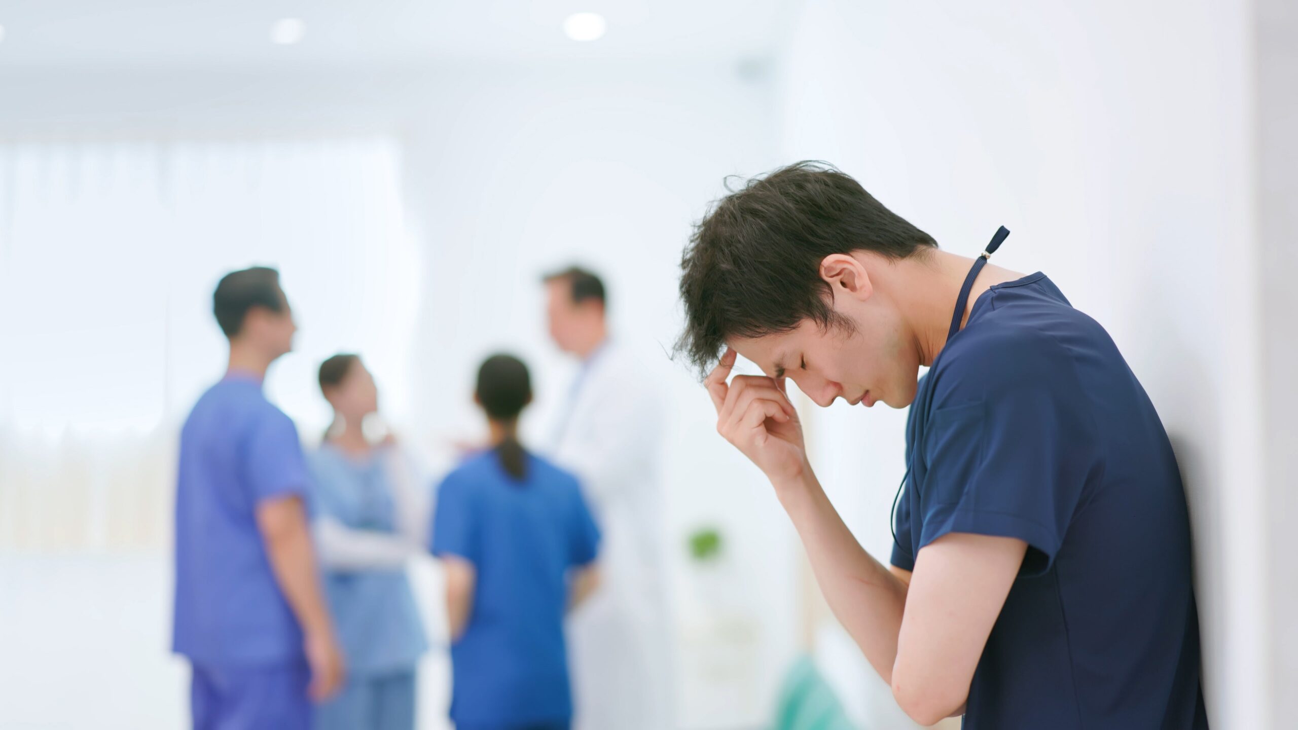 Karolinska institutet får miljonanslag för studie om mobbning i vården