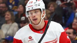 Lucas Raymond avgjorde i straffläggningen mot San Jose Sharks